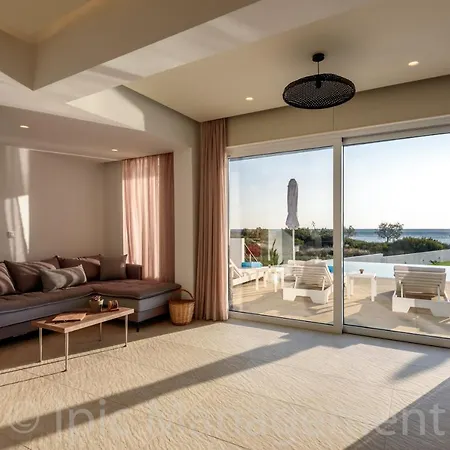 Seafront Pelagia Superb New Listing * Chania (Crete)